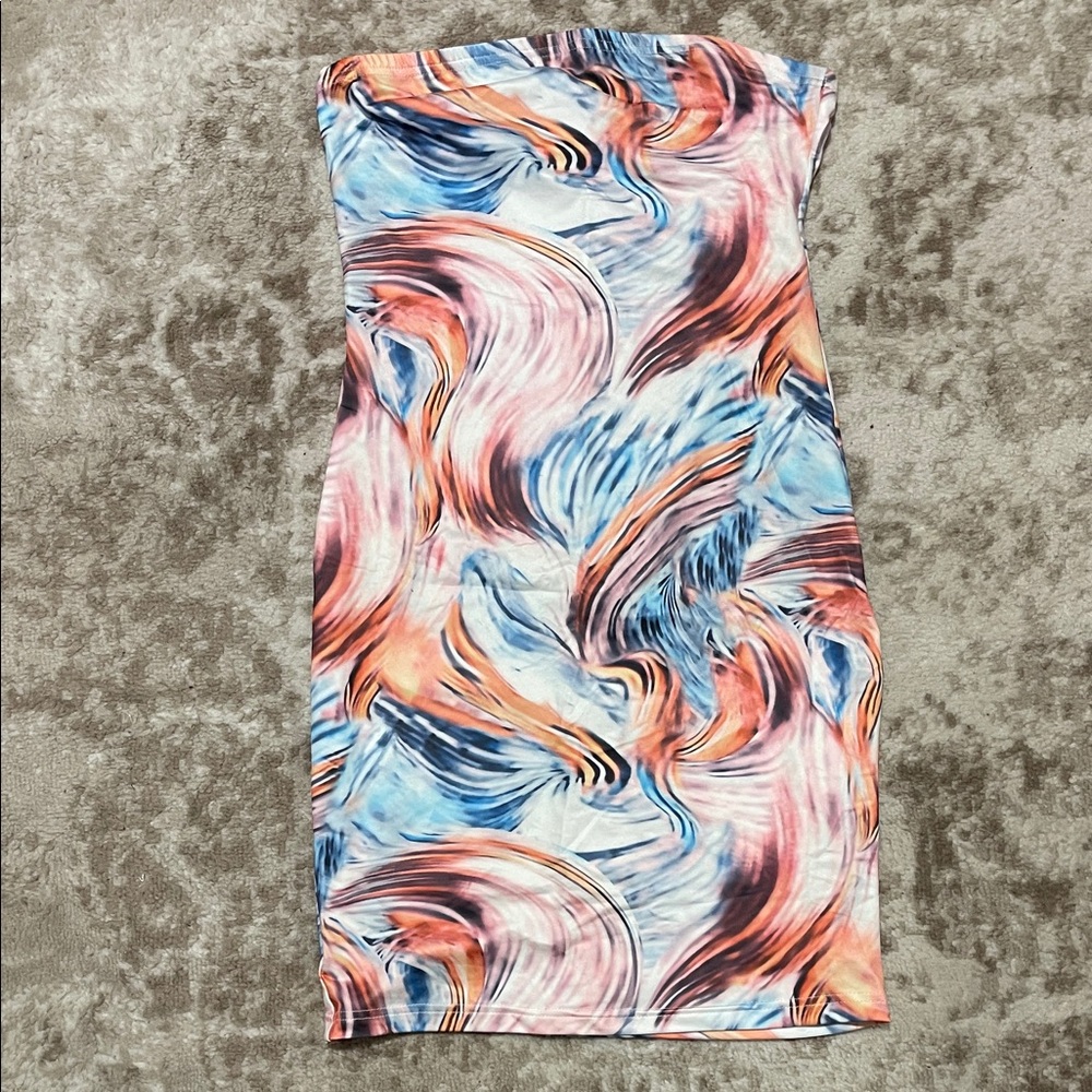 SHEIN Strapless Dress in Multicolor Swirl
